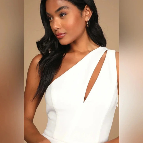 Lulu's So Flirty White One-Shoulder Cutout Asymmetrical Midi Dress S Wedding - Picture 4 of 10